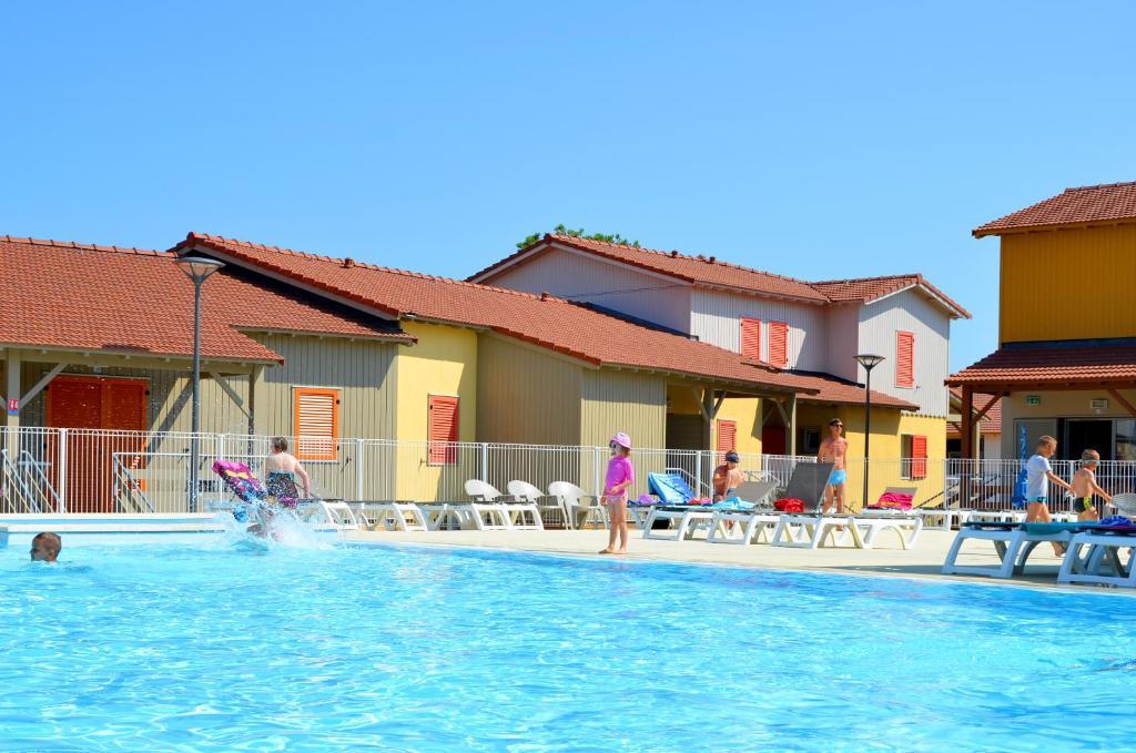 Lagrange Grand Bleu Vacances - Residence La Grenadine Marseillan  Eksteriør billede